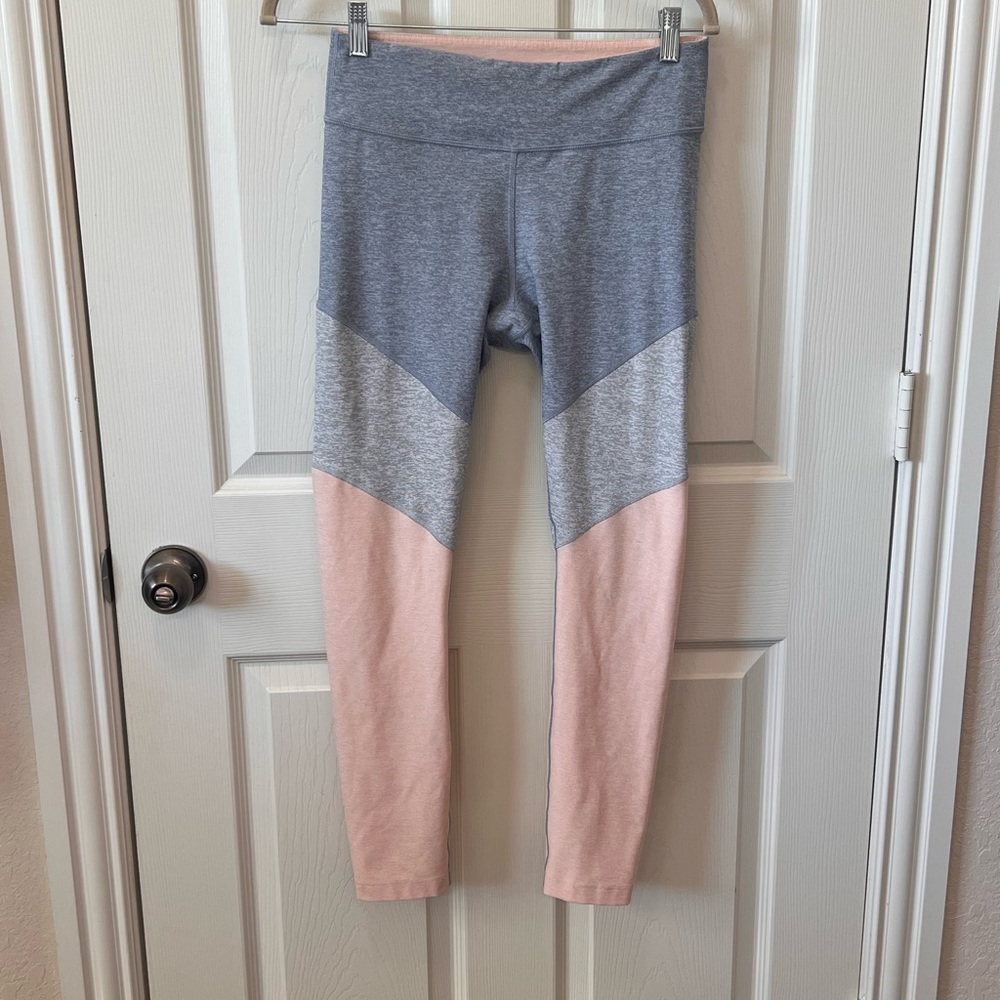 Outdoor voices OG 7/8 length leggings
